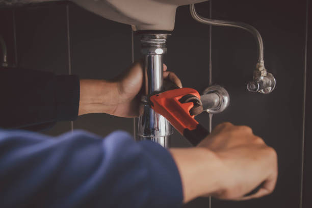 Best Emergency Plumber  in Montague, CA